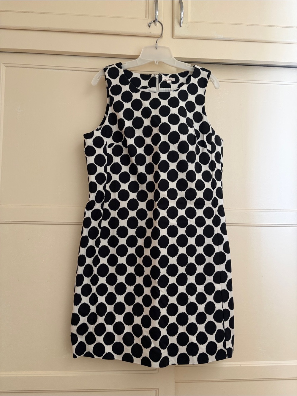 GAP Black & White Polka Dot Sleeveless A-Line knee length Shift Dress Size L